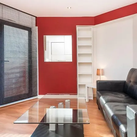Garden View Studio Near The City Centre *